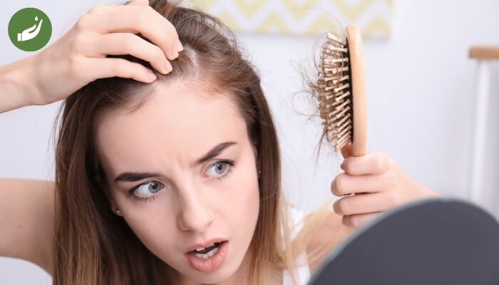 Bệnh rụng tóc là gì?